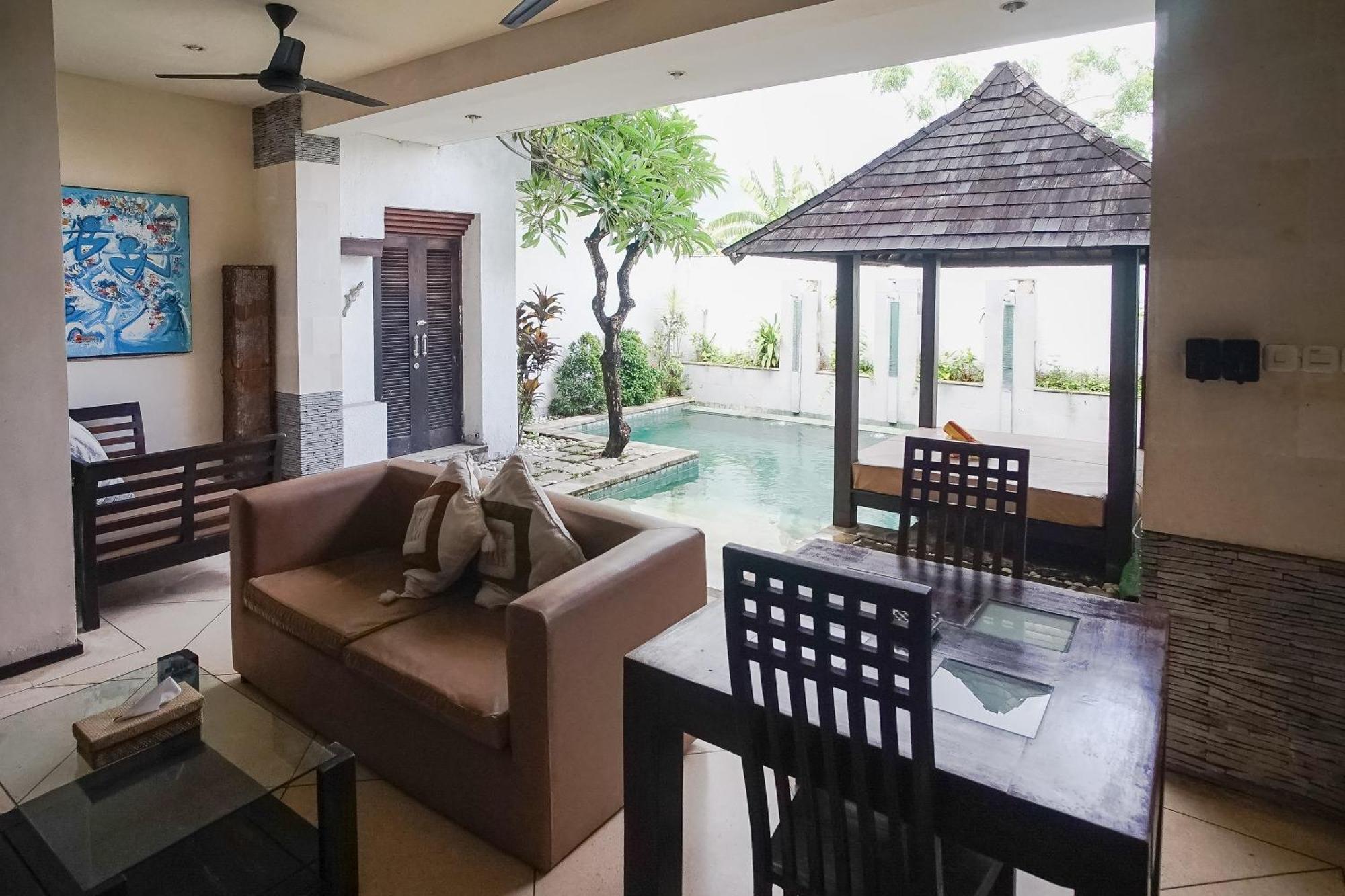 Queen Rose Villa & Spa Jimbaran Eksteriør bilde